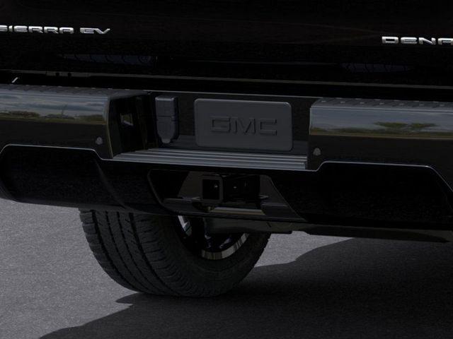 2025 GMC Sierra EV Vehicle Photo in WATERTOWN, CT 06795-3318