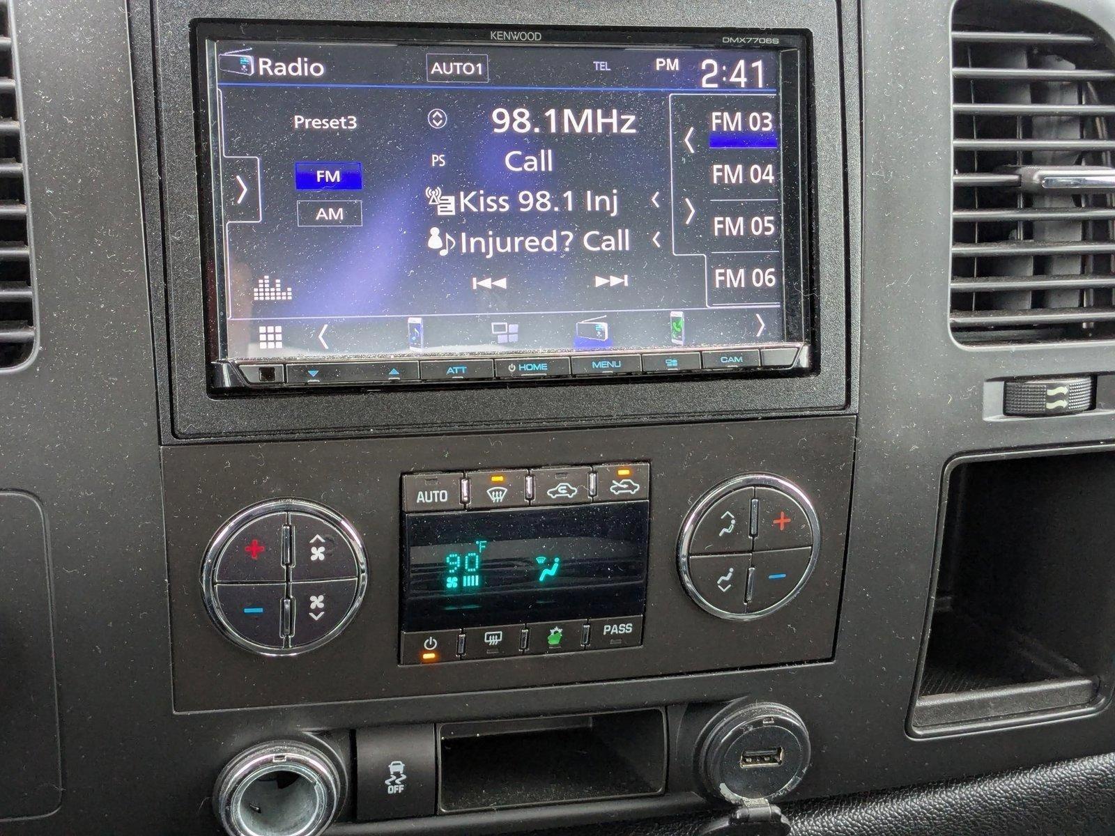 2013 Chevrolet Silverado 1500 Vehicle Photo in Spokane Valley, WA 99212