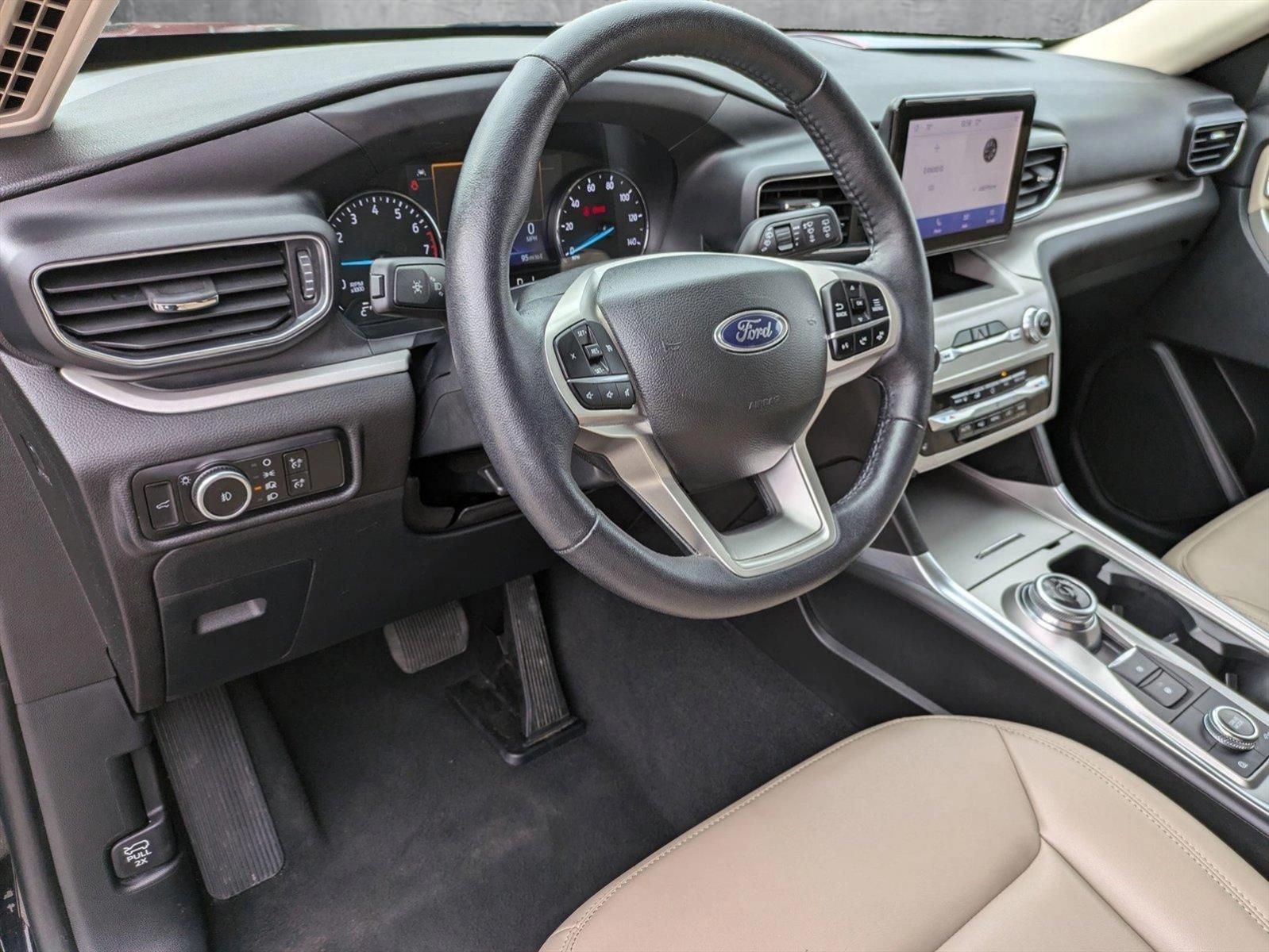 2023 Ford Explorer Vehicle Photo in Corpus Christi, TX 78415