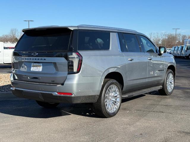 2025 Chevrolet Suburban Vehicle Photo in COLUMBIA, MO 65203-3903