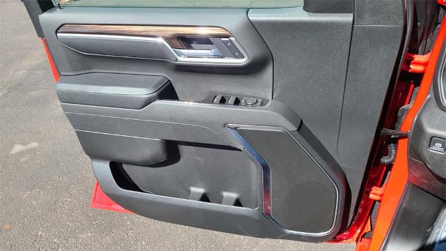 2025 Chevrolet Silverado 1500 Vehicle Photo in FLAGSTAFF, AZ 86001-6214
