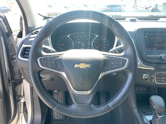 2022 Chevrolet Equinox Vehicle Photo in MOON TOWNSHIP, PA 15108-2571