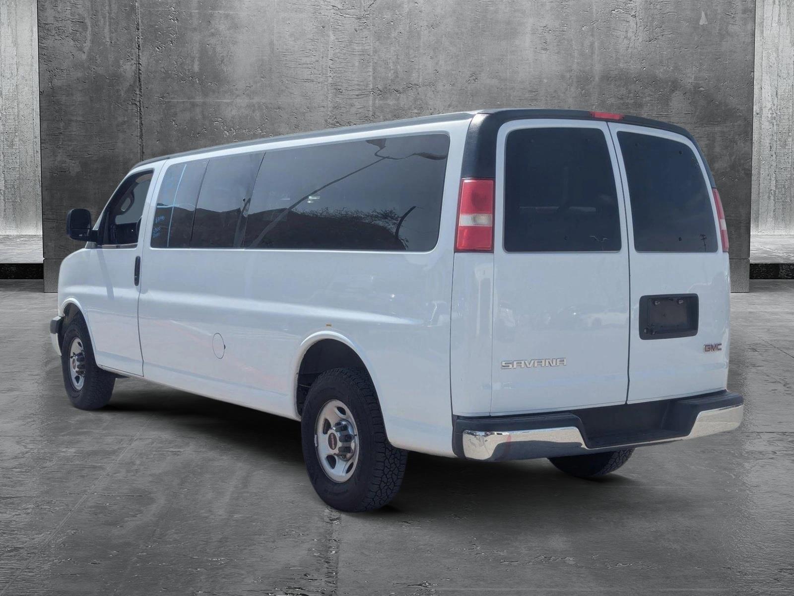 2018 GMC Savana Passenger Vehicle Photo in Corpus Christi, TX 78415