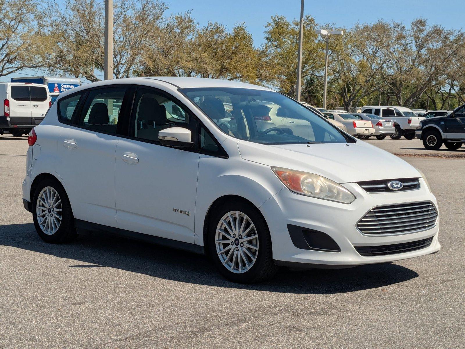 2016 Ford C-Max Hybrid Vehicle Photo in St. Petersburg, FL 33713