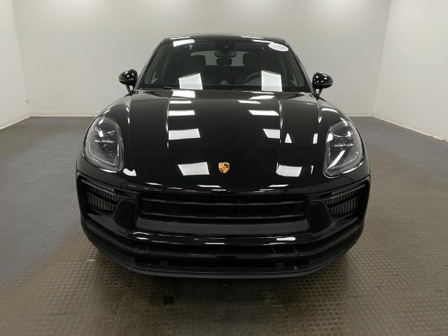 2022 Porsche Macan Vehicle Photo in Appleton, WI 54913