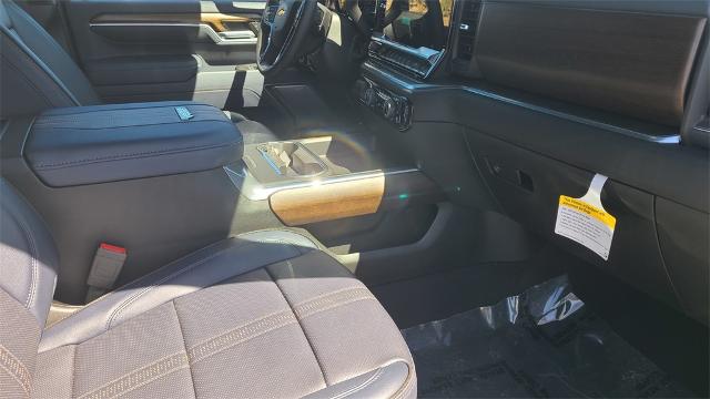 2025 Chevrolet Silverado 3500 HD Vehicle Photo in FLAGSTAFF, AZ 86001-6214