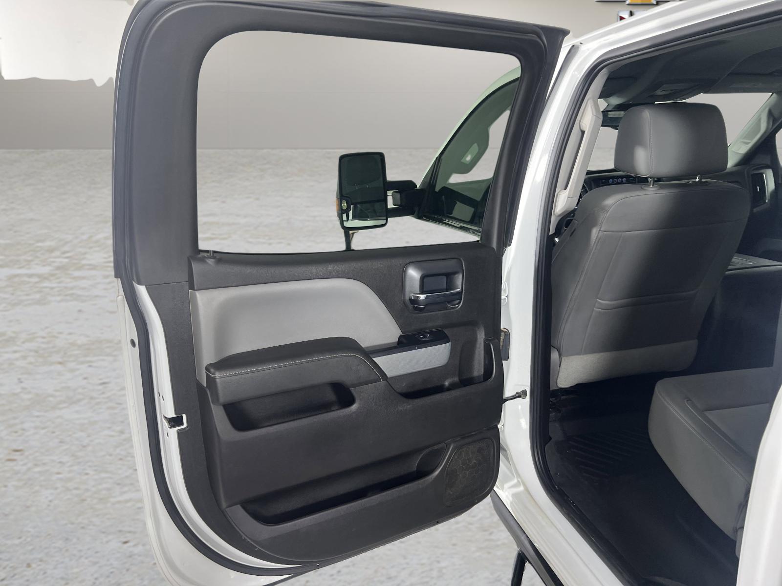 2016 Chevrolet Silverado 2500 HD Vehicle Photo in GEORGETOWN, TX 78626-7508