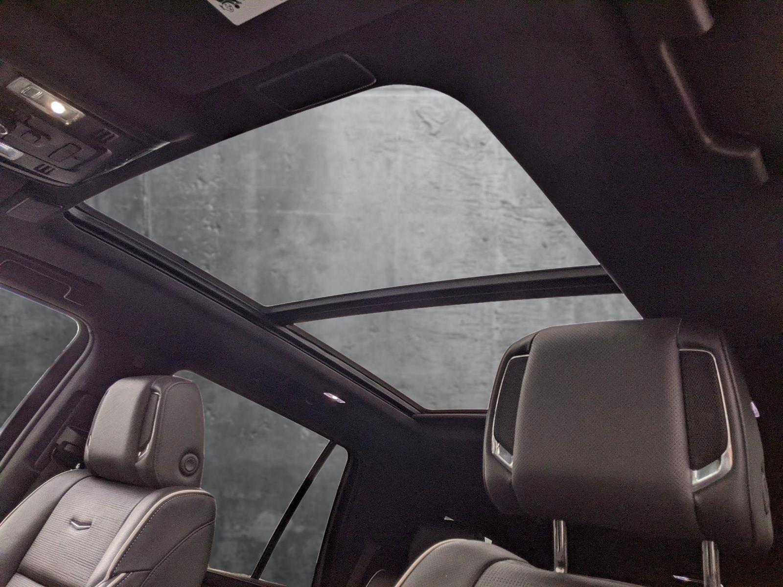 2022 Cadillac Escalade Vehicle Photo in TIMONIUM, MD 21093-2300