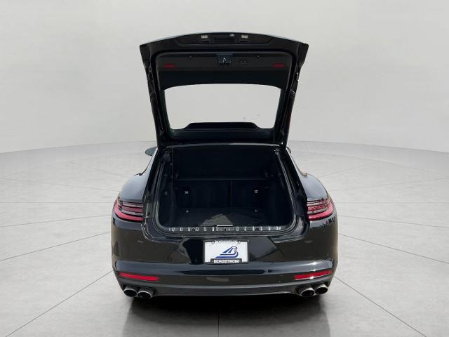 2017 Porsche Panamera Vehicle Photo in Kaukauna, WI 54130