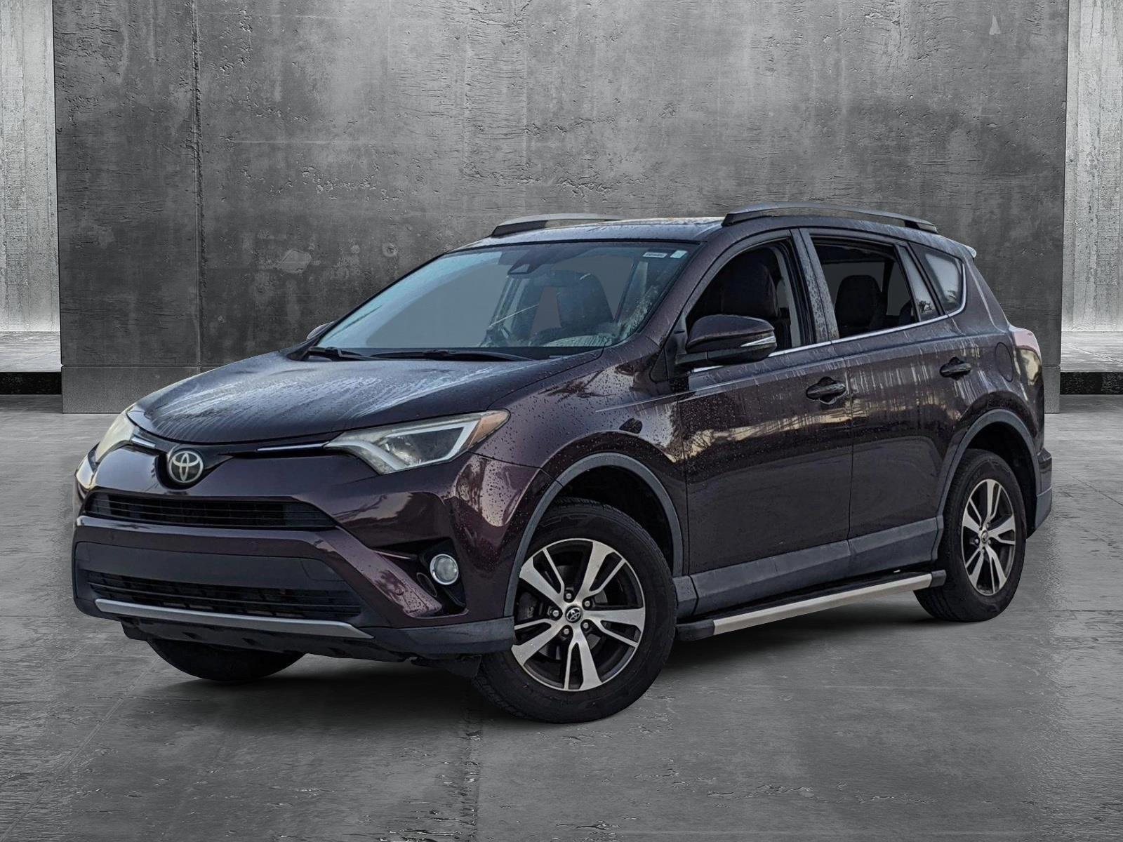 2017 Toyota RAV4 Vehicle Photo in Davie, FL 33331