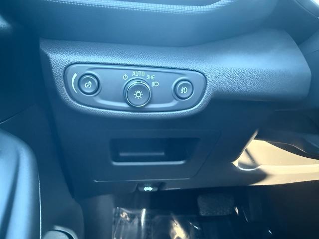 2023 Chevrolet Trailblazer Vehicle Photo in Oshkosh, WI 54904