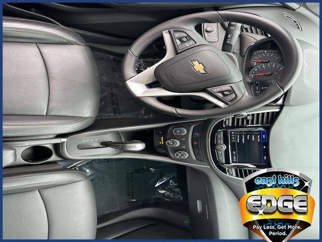 2022 Chevrolet Trax Vehicle Photo in Roslyn, NY 11576
