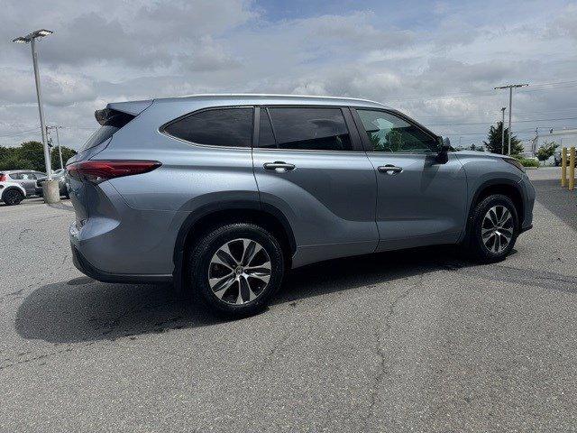 2023 Toyota Highlander Vehicle Photo in Mechanicsburg, PA 17050-1707