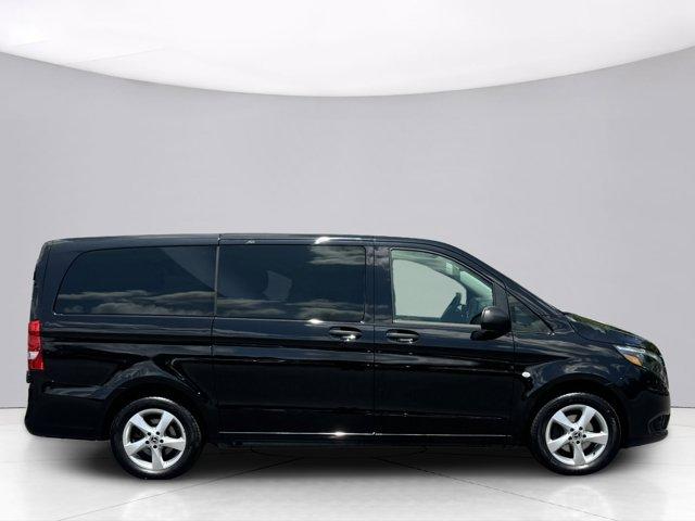 2020 Mercedes-Benz Metris Passenger Van Vehicle Photo in LEOMINSTER, MA 01453-2952
