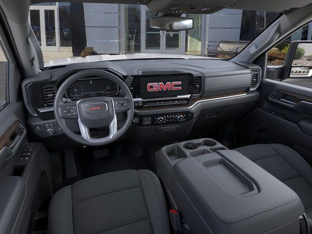 2025 GMC Sierra 2500 HD Vehicle Photo in DANBURY, CT 06810-5034