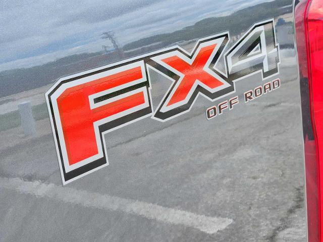 2023 Ford Super Duty F-250 SRW Vehicle Photo in DENTON, TX 76210-9321
