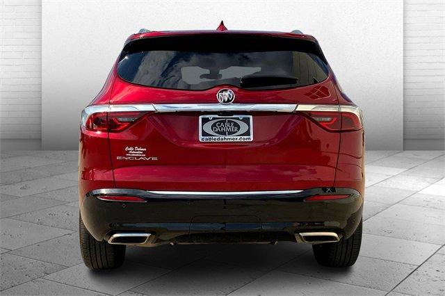 2024 Buick Enclave Vehicle Photo in TOPEKA, KS 66609-0000