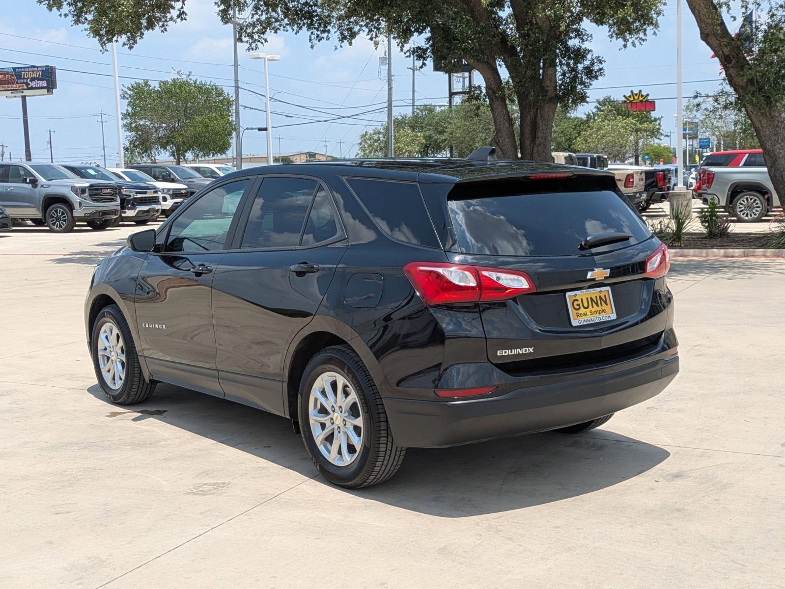 2021 Chevrolet Equinox Vehicle Photo in SELMA, TX 78154-1460