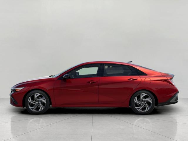 2025 Hyundai ELANTRA Vehicle Photo in Green Bay, WI 54304