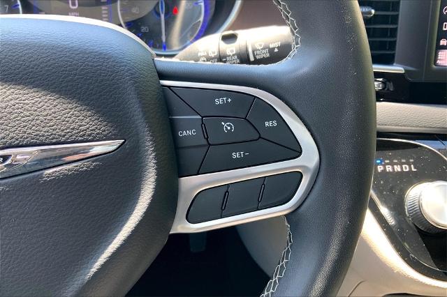 2023 Chrysler Voyager Vehicle Photo in Kansas City, MO 64114