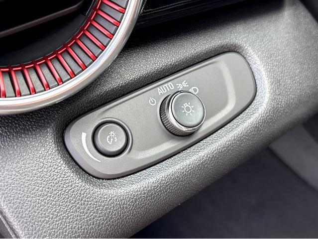 2025 Chevrolet Trax Vehicle Photo in BEAUFORT, SC 29906-4218