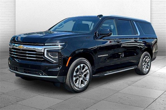 2025 Chevrolet Suburban Vehicle Photo in TOPEKA, KS 66609-0000