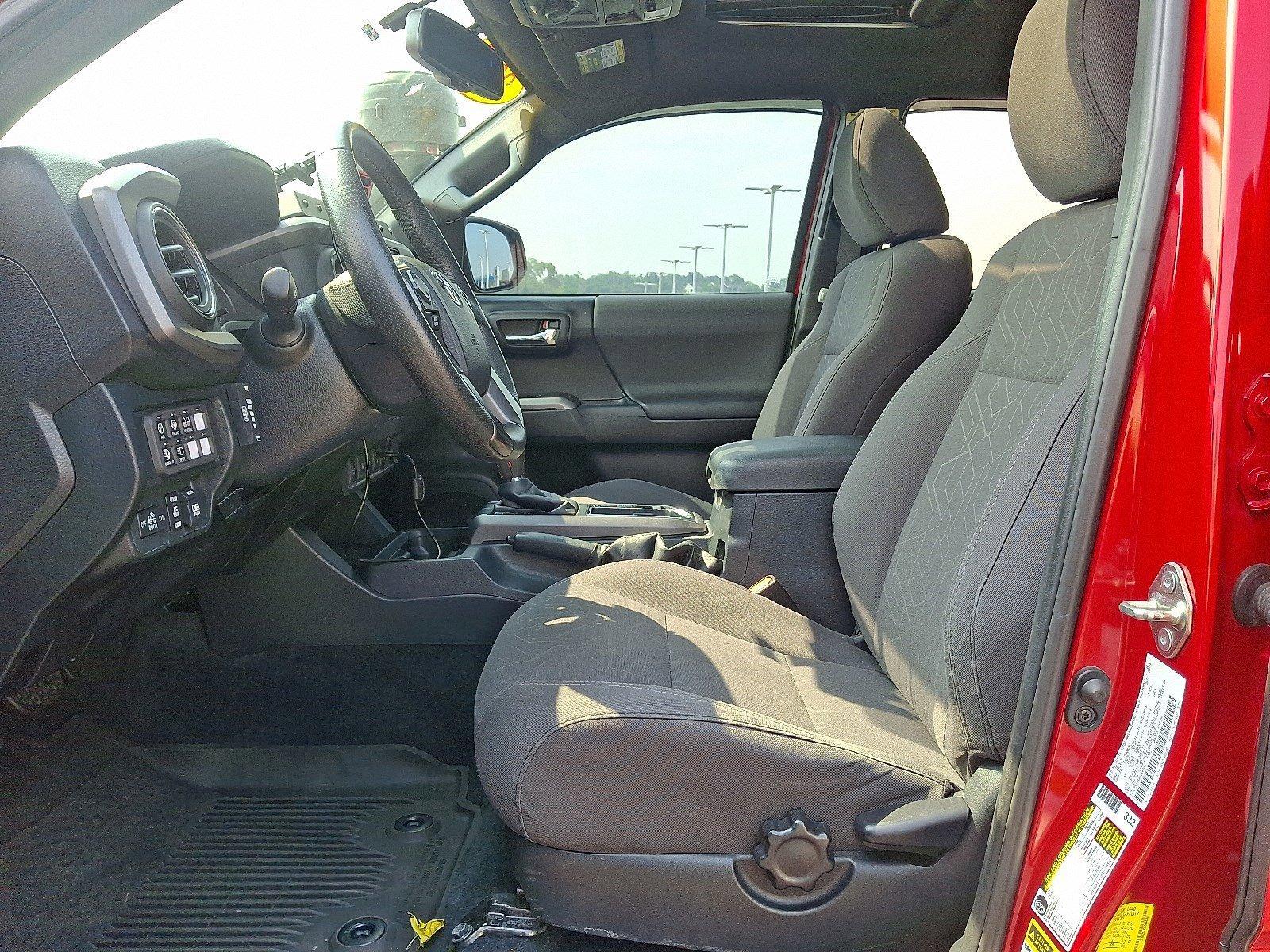 2017 Toyota Tacoma Vehicle Photo in Harrisburg, PA 17111