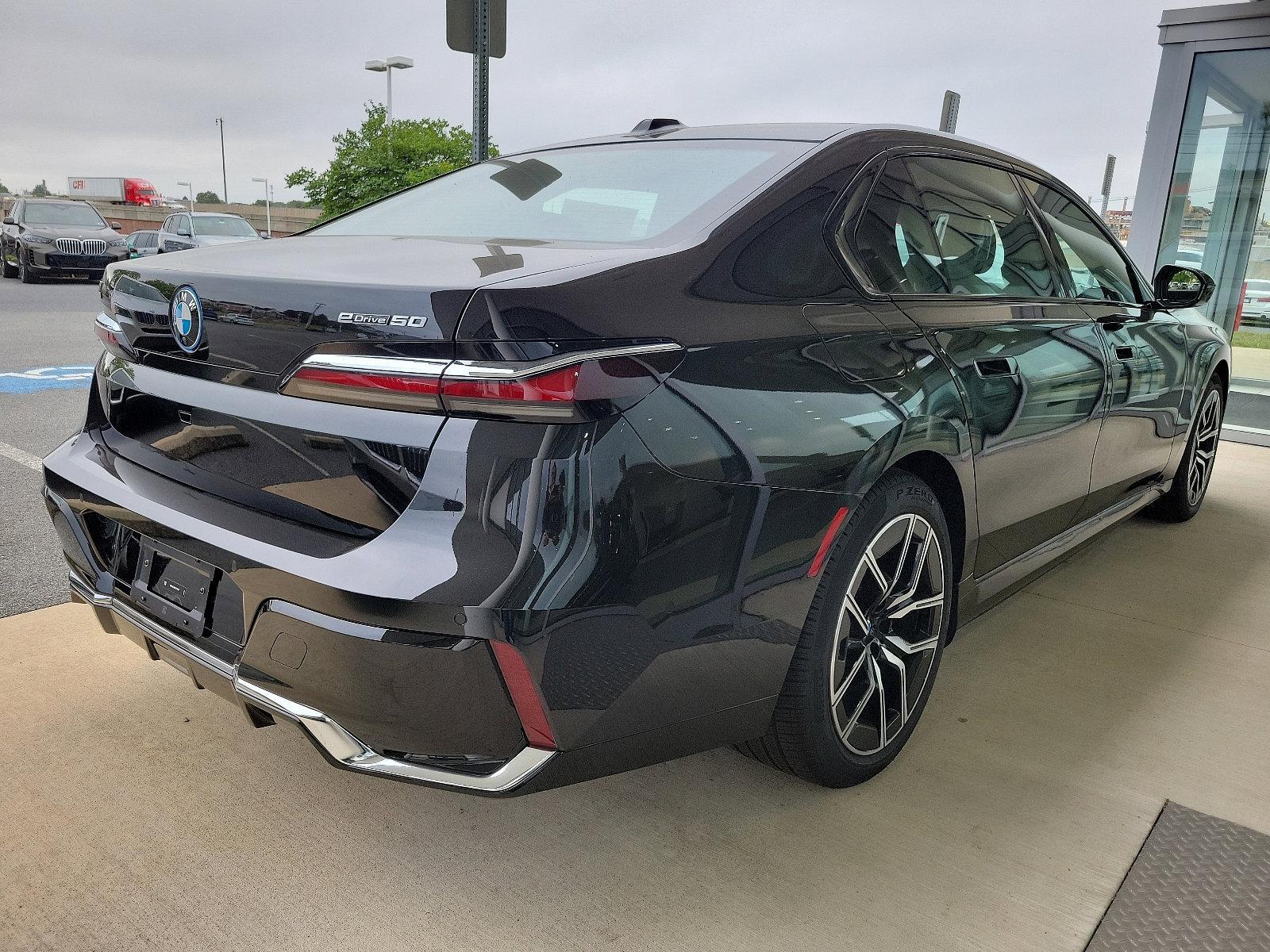2024 BMW i7 Vehicle Photo in Lancaster, PA 17601