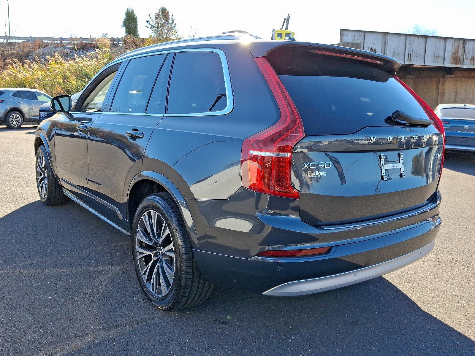2022 Volvo XC90 Vehicle Photo in Trevose, PA 19053