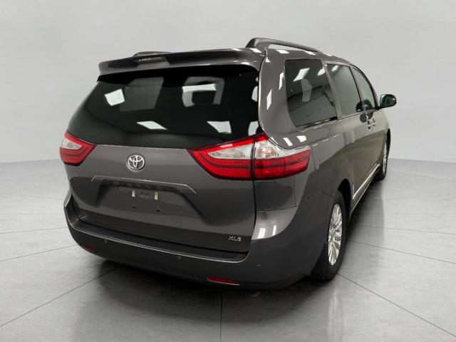 2016 Toyota Sienna Vehicle Photo in Appleton, WI 54913