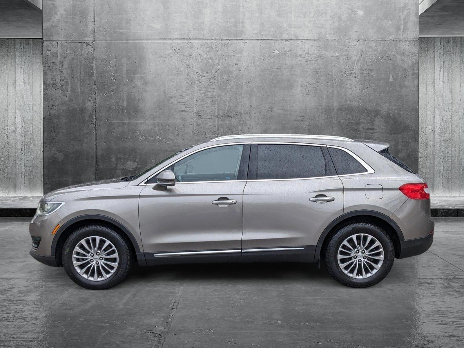 2017 Lincoln MKX Vehicle Photo in Tampa, FL 33614