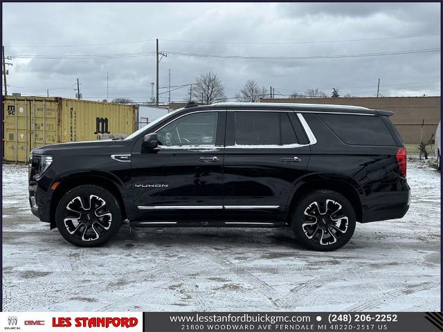 Used 2022 GMC Yukon SLT with VIN 1GKS2BKD1NR235397 for sale in Ferndale, MI