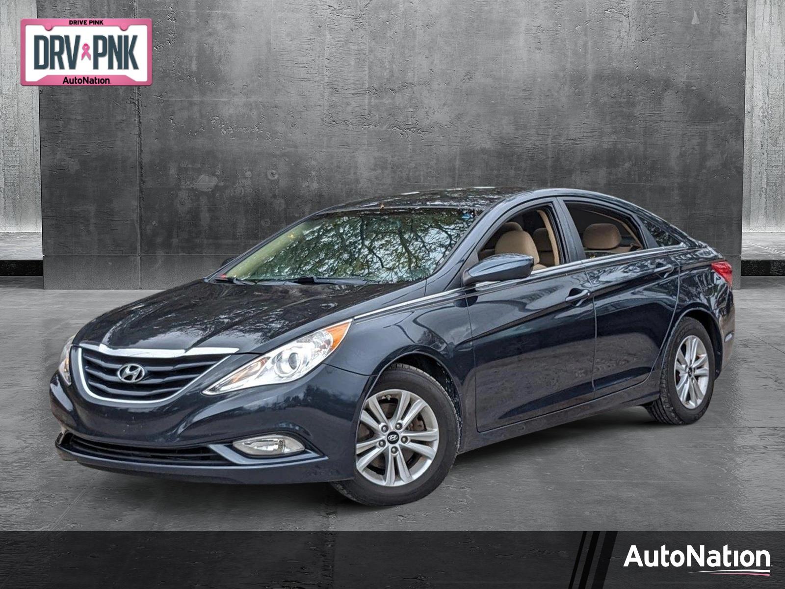 2013 Hyundai SONATA Vehicle Photo in Tampa, FL 33614