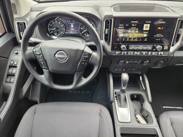 2025 Nissan Frontier Vehicle Photo in SUGAR LAND, TX 77478-0000