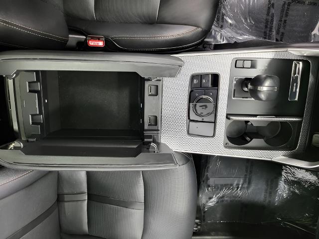 2024 Mazda CX-90 Vehicle Photo in Green Bay, WI 54304