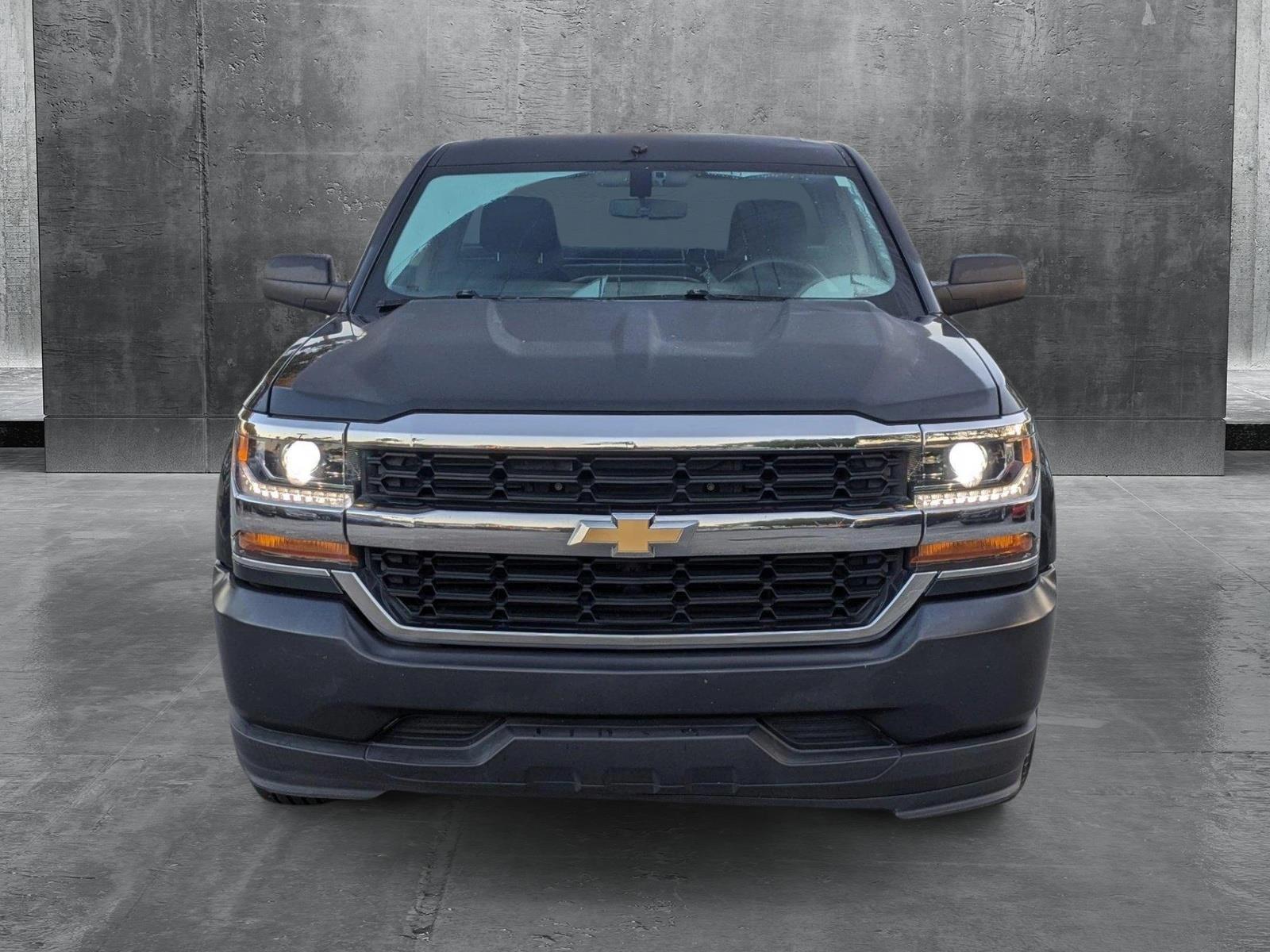 2017 Chevrolet Silverado 1500 Vehicle Photo in PEMBROKE PINES, FL 33024-6534