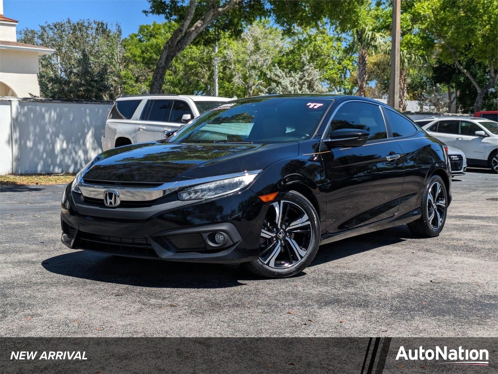 2017 Honda Civic Coupe Vehicle Photo in GREENACRES, FL 33463-3207