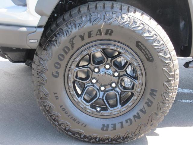 2025 Chevrolet Colorado Vehicle Photo in LEESBURG, FL 34788-4022