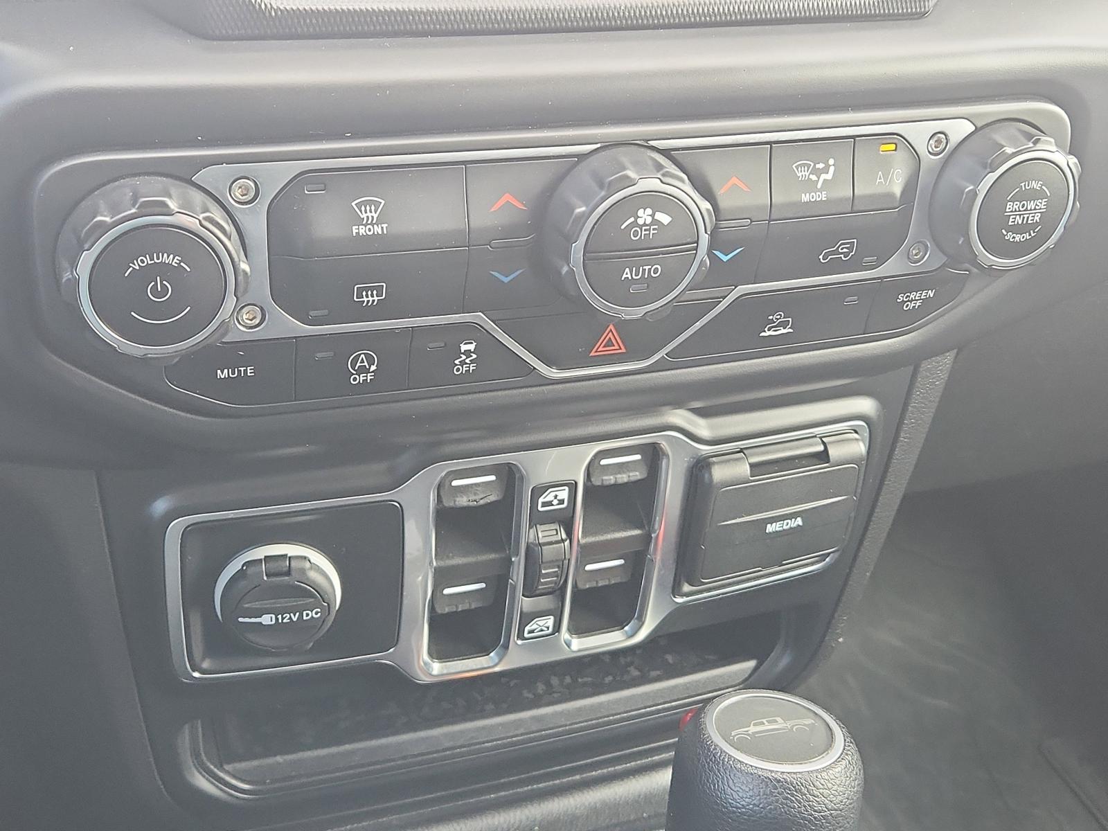 2022 Jeep Gladiator Vehicle Photo in Albuquerque, NM 87110
