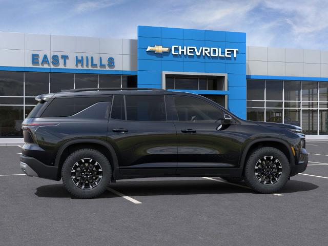 2025 Chevrolet Traverse Vehicle Photo in Roslyn, NY 11576