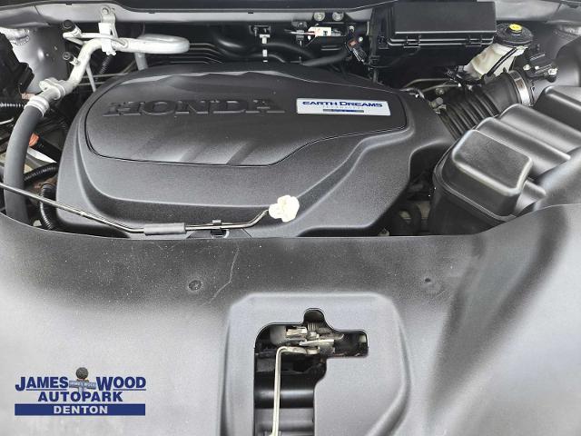 2021 Honda Pilot Vehicle Photo in DENTON, TX 76210-9321