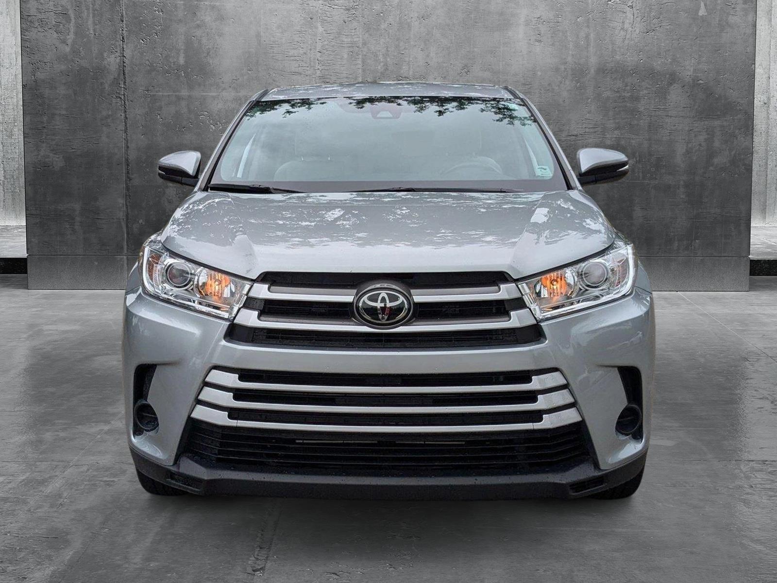2019 Toyota Highlander Vehicle Photo in West Palm Beach, FL 33417