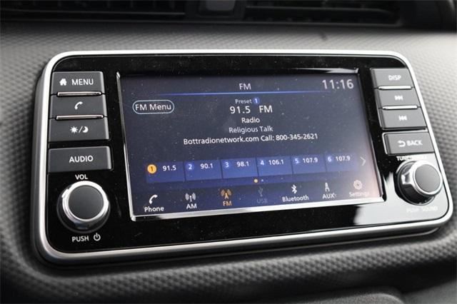 2025 Nissan Kicks Play Vehicle Photo in Hazelwood, MO 63042