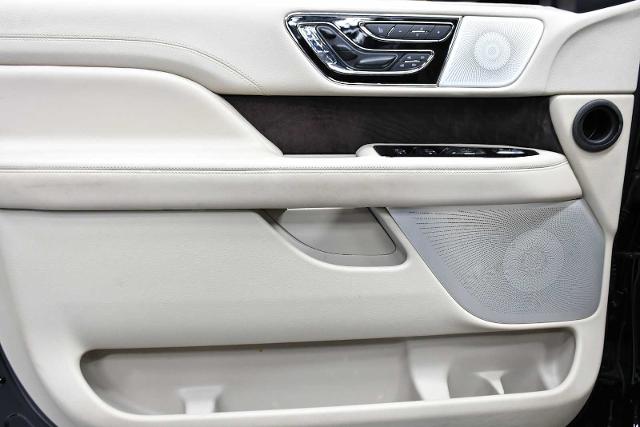 2021 Lincoln Navigator L Vehicle Photo in DALLAS, TX 75235