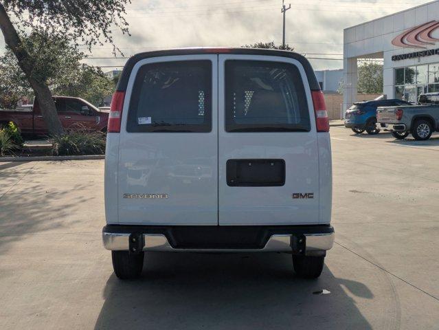 2023 GMC Savana Cargo Van Vehicle Photo in SELMA, TX 78154-1459
