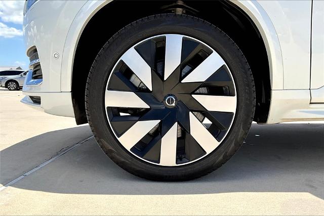 2024 Volvo XC90 Recharge Plug-In Hybrid Vehicle Photo in Grapevine, TX 76051