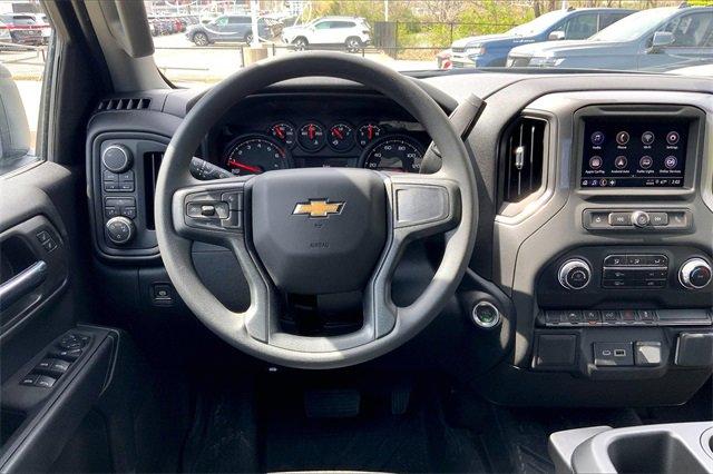 2025 Chevrolet Silverado 1500 Vehicle Photo in KANSAS CITY, MO 64114-4502