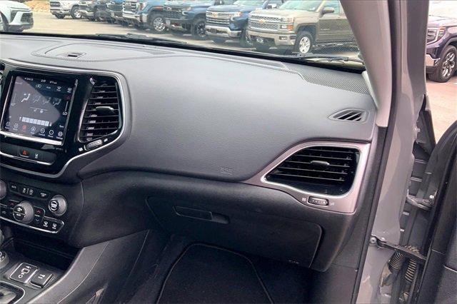 2022 Jeep Cherokee Vehicle Photo in KANSAS CITY, MO 64114-4502