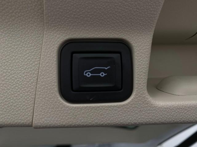 2023 GMC Acadia Vehicle Photo in Appleton, WI 54913
