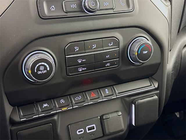2025 Chevrolet Silverado 1500 Vehicle Photo in PUYALLUP, WA 98371-4149